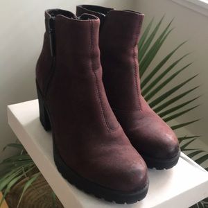 VAGABOND burgundy chunky boots